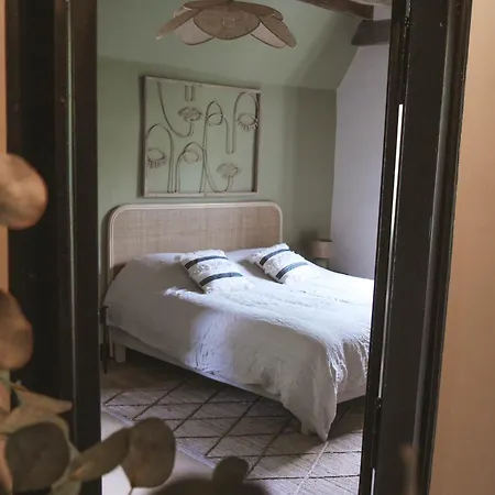 Manoir Du Moulinet Bed and breakfast Château-Gontier