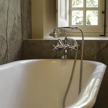 Manoir Du Moulinet فندق مبيت وإفطار